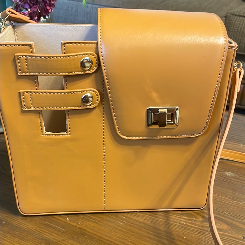 Brown Tumbler bag - Picture 2 of 12